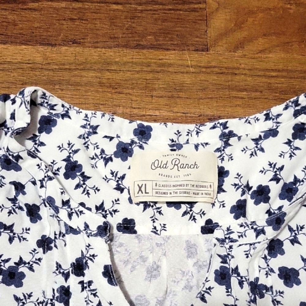 🔵3/$13 Old Ranch Soft Blouse - Picture 2 of 5